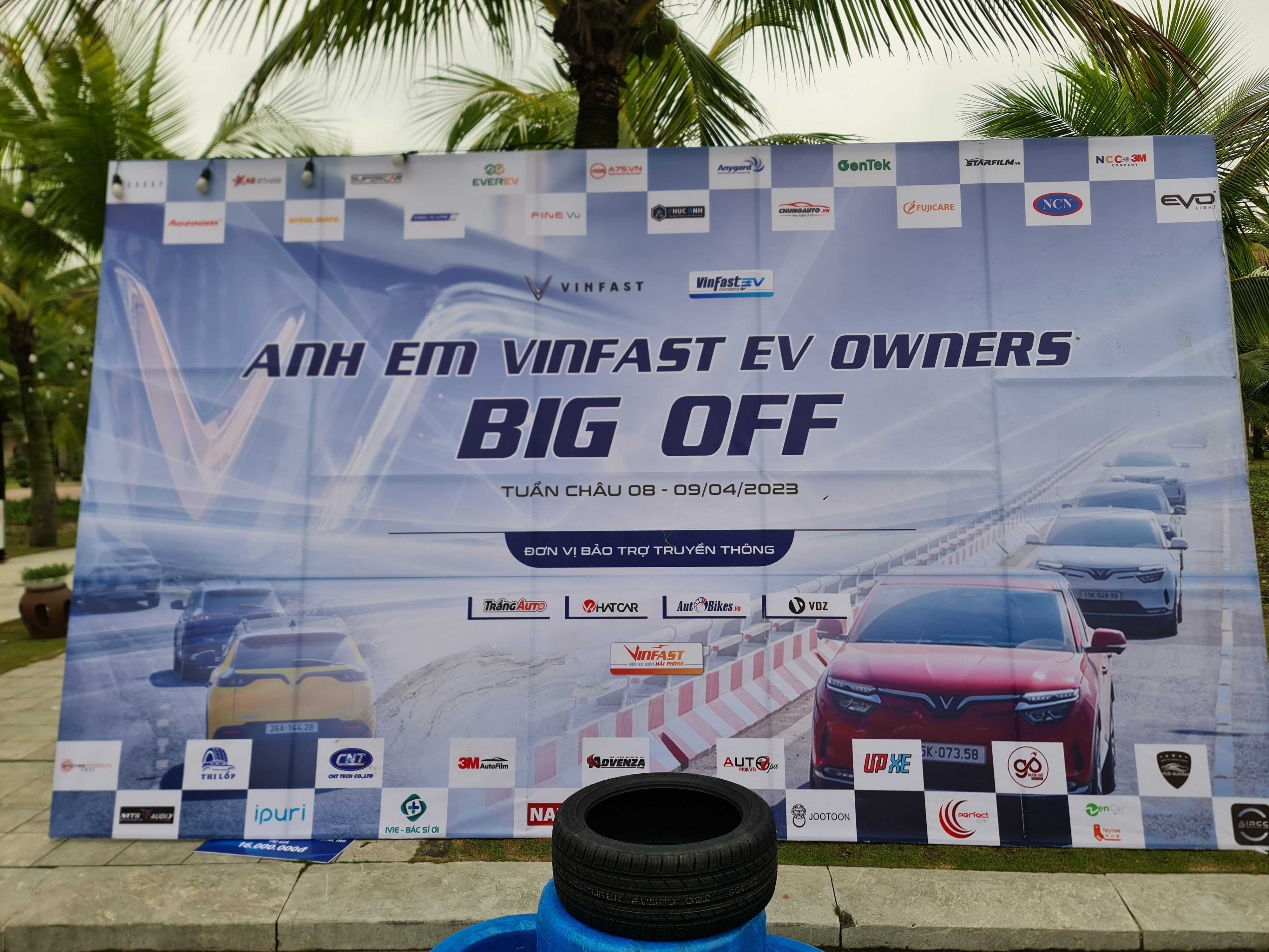 BIG OFF Hội xe điện Việt Nam - Vì một tương lai xanh sạch đẹp STARFILM